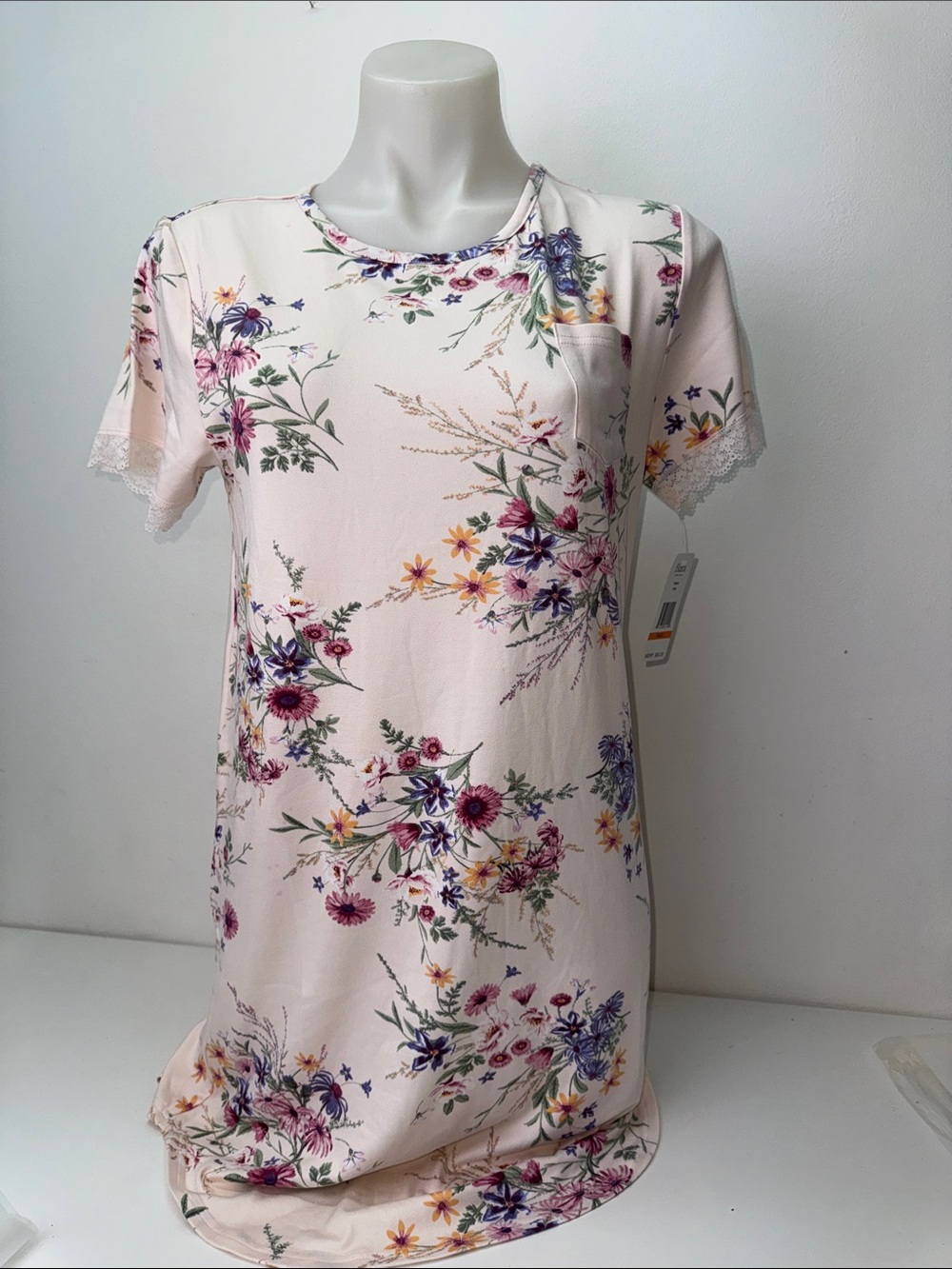 Flora Nikrooz Floral Short Sleeve Nightdress in Blush Pink